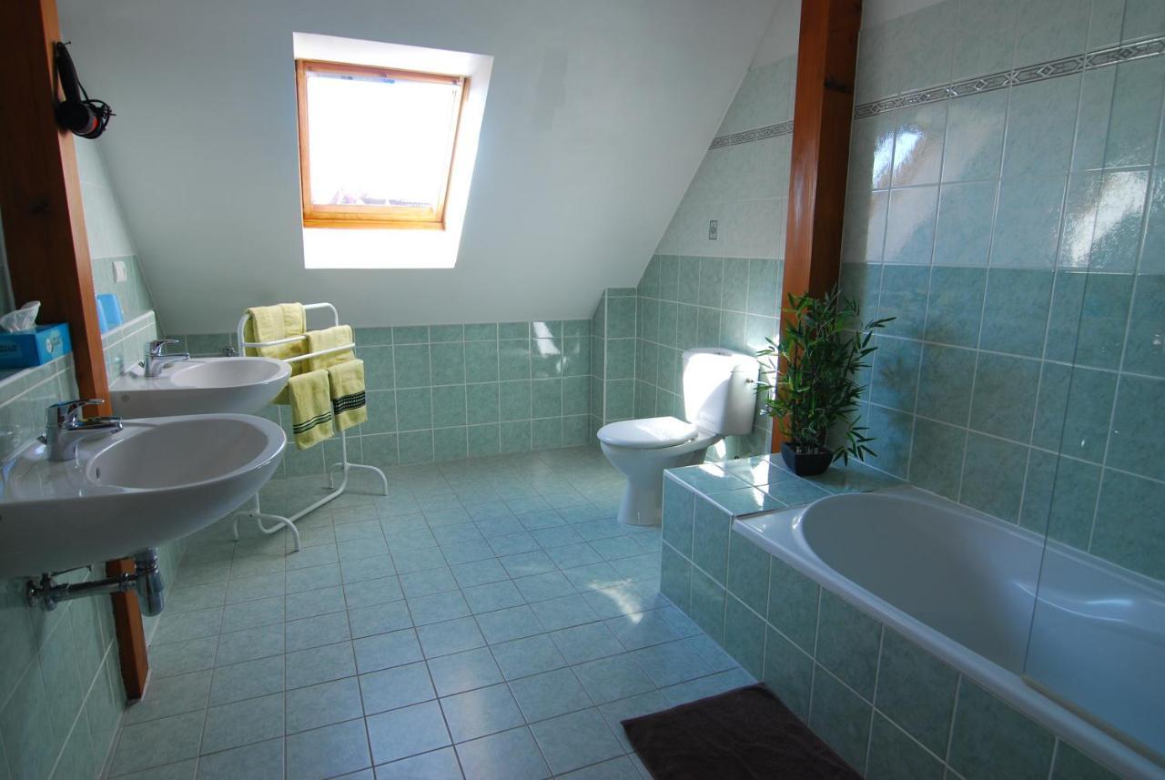 Chambres D'Hotes Gilles Schneider Husseren-les-Chateaux Ngoại thất bức ảnh