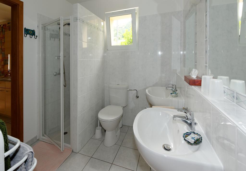 Chambres D'Hotes Gilles Schneider Husseren-les-Chateaux Ngoại thất bức ảnh